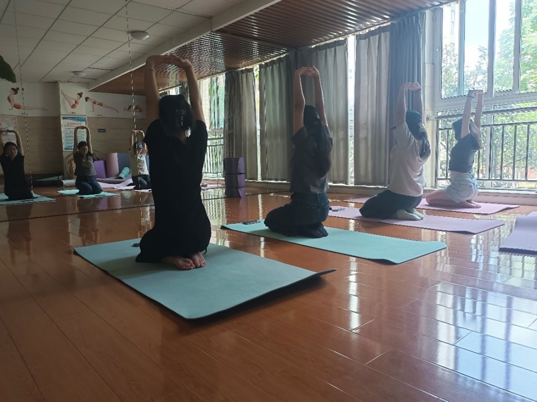 ����ʯ�ʹ�W(xu��)�٤�㘷(l��)���ɹ��e�k���RϪ��褐������ڶ��ڻ��(d��ng)